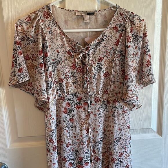 Floral Maxi Dress - Picture 2 of 11